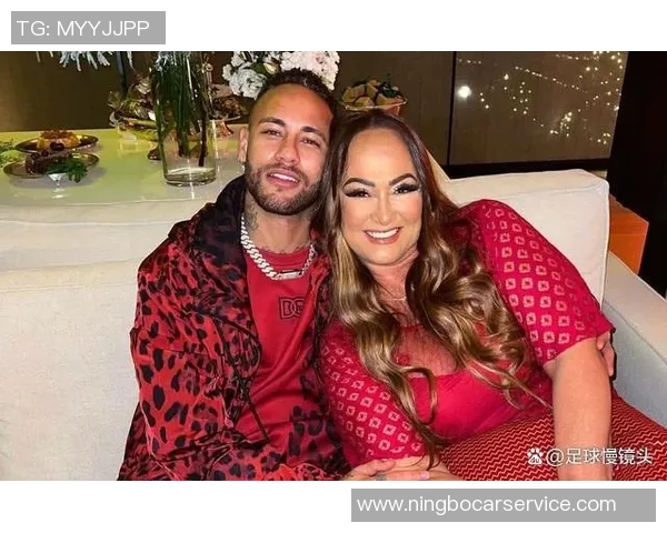 足球明星妈妈恋爱揭秘背后的故事与情感纠葛