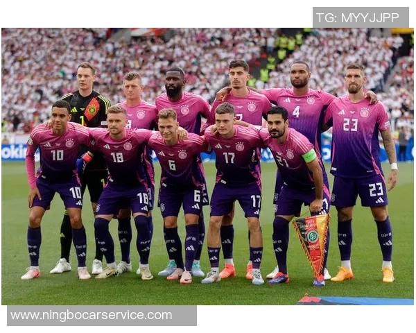 欧锦赛特别报道:南京足球队的转型之路 欧锦赛特别报道:南京足球队的转型之路